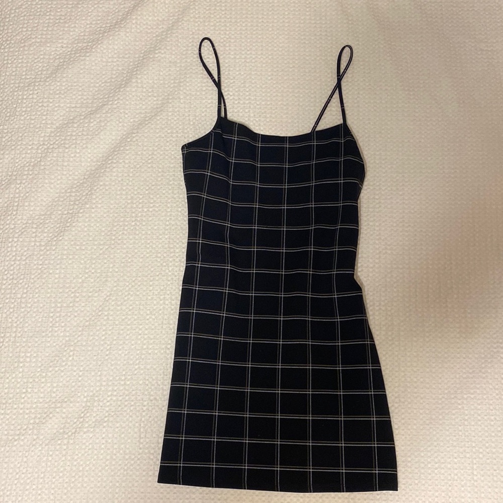 Brand: Forever 21
Size: Small